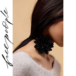 NWT Free People From Dusk Till Dawn Floral Choker - Black Onyx